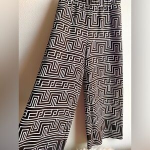 Chicos Geometric Brown and White Wide-Leg Pants